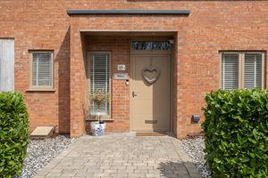 Photo 24- click for photo gallery